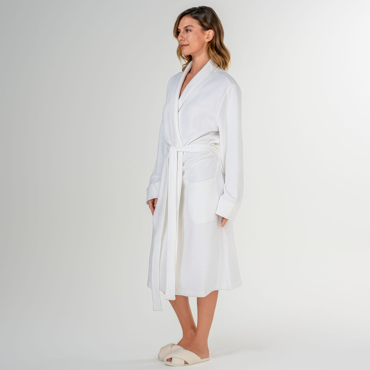 Robe Maison Algodao Pima Curto + 06 06 0038 Chinelo Alicia Marfim 007